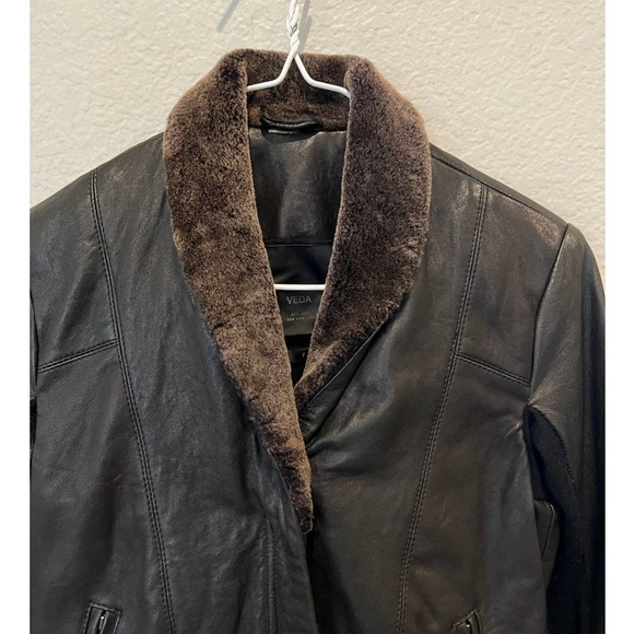 Veda Dom shearling shawl collar leather jacket (P) - Picture 3 of 10